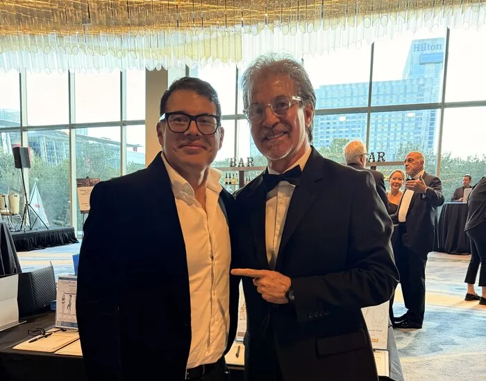 Facundo Formica with Dr. Arturo Ramirez-Montanana, president of the Mexican Society of Plastic Surgeons